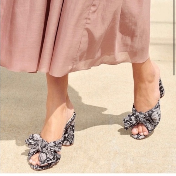 Pleated Knot Mules - Picture 2 of 6